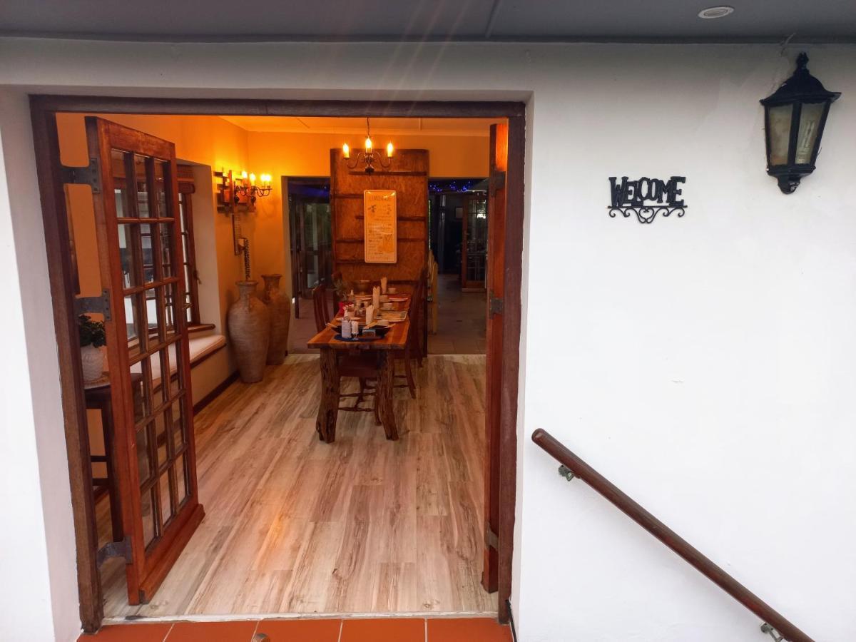 Woodleigh Guest Lodge East London Esterno foto
