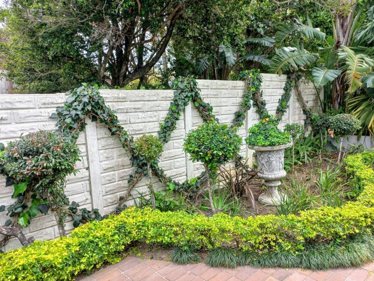 Woodleigh Guest Lodge East London Esterno foto