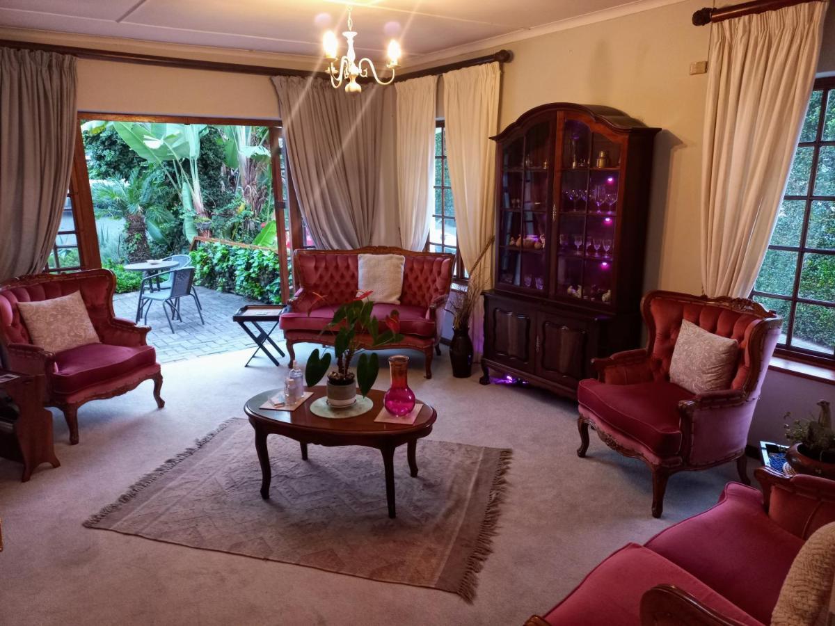 Woodleigh Guest Lodge East London Esterno foto