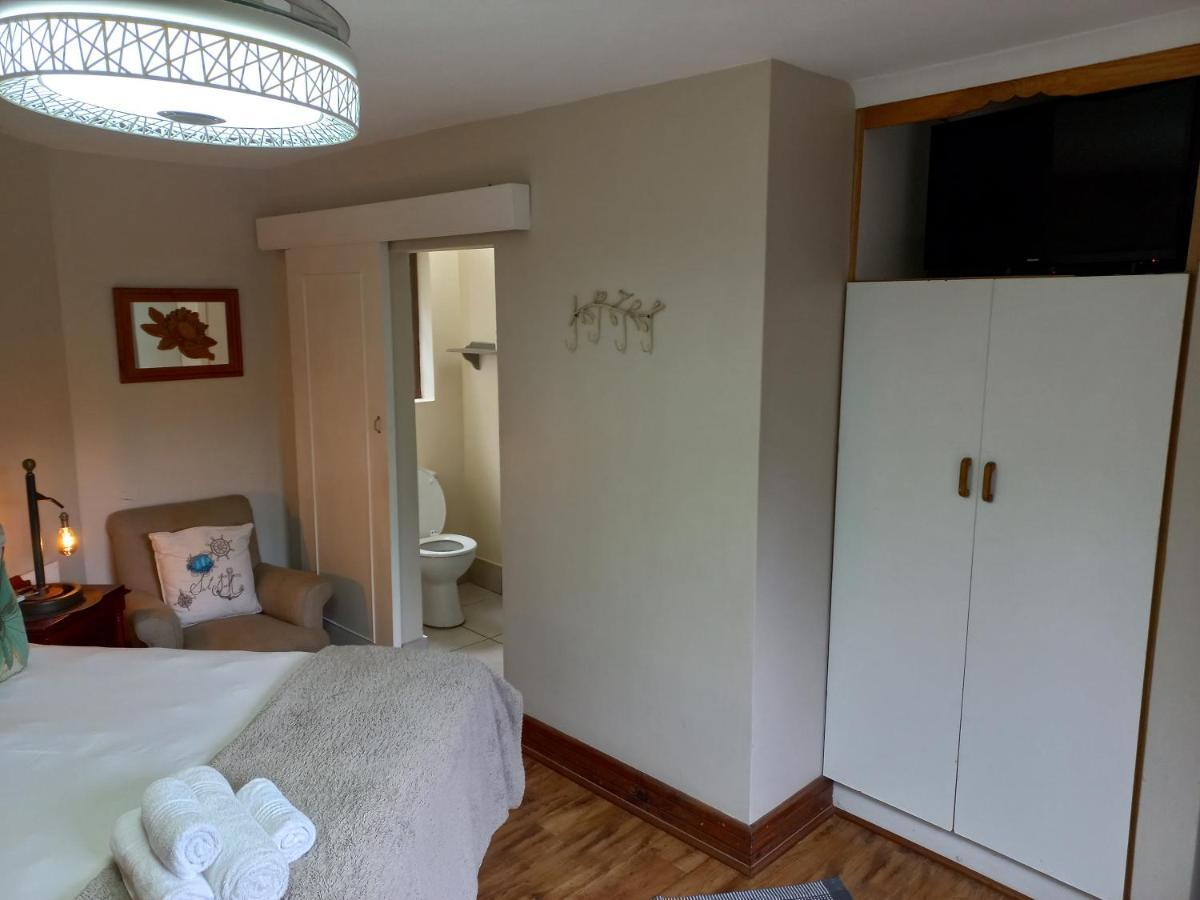 Woodleigh Guest Lodge East London Esterno foto